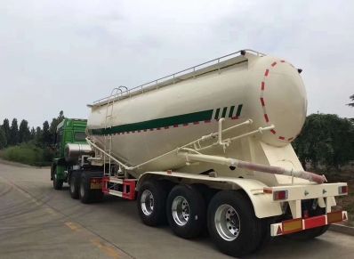 水泥罐车的管路系统以及工作原理