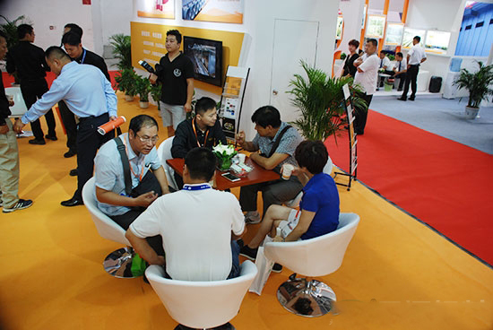 天源飼料組團參觀學習2016中國國際集約化畜牧展覽會