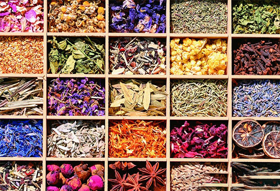 30種天然添加劑改善肉蛋雞産品色澤品質