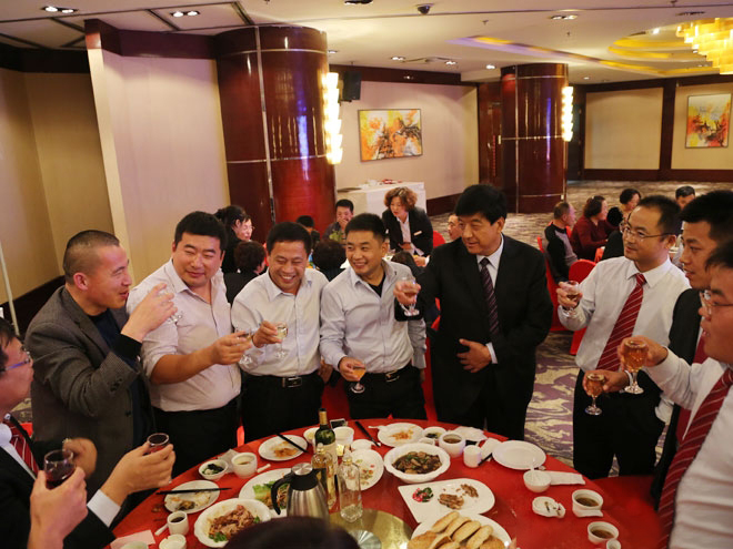 山東天源熱烈慶祝第32屆山東畜牧業博覽會成功舉行