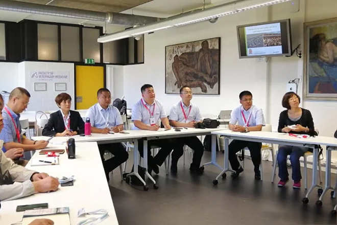 天源技術團隊赴比利時參加家禽健康養殖培訓