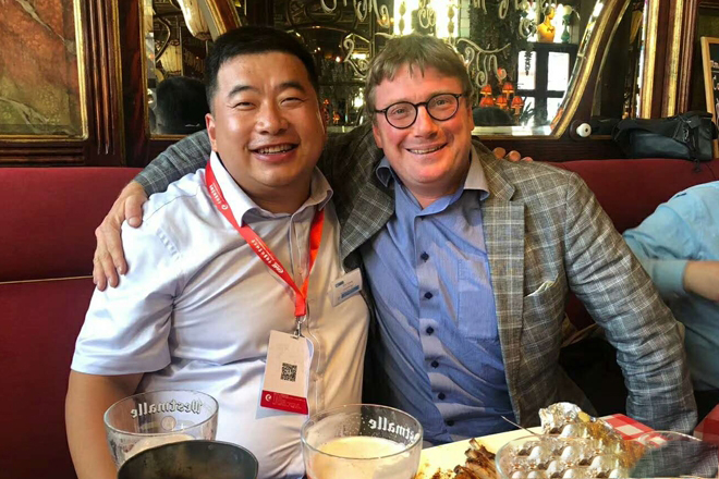 天源技術團隊赴比利時參加家禽健康養殖培訓