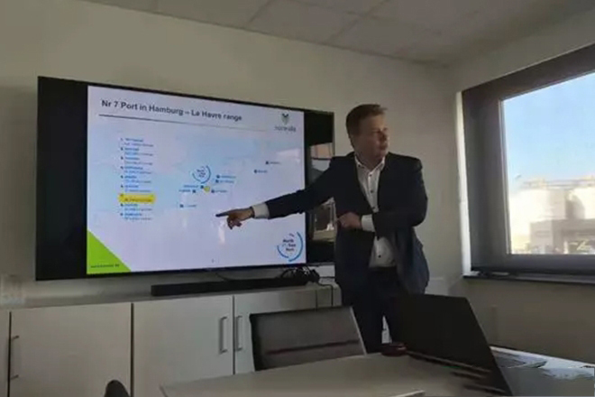 天源技術團隊赴比利時參加家禽健康養殖培訓